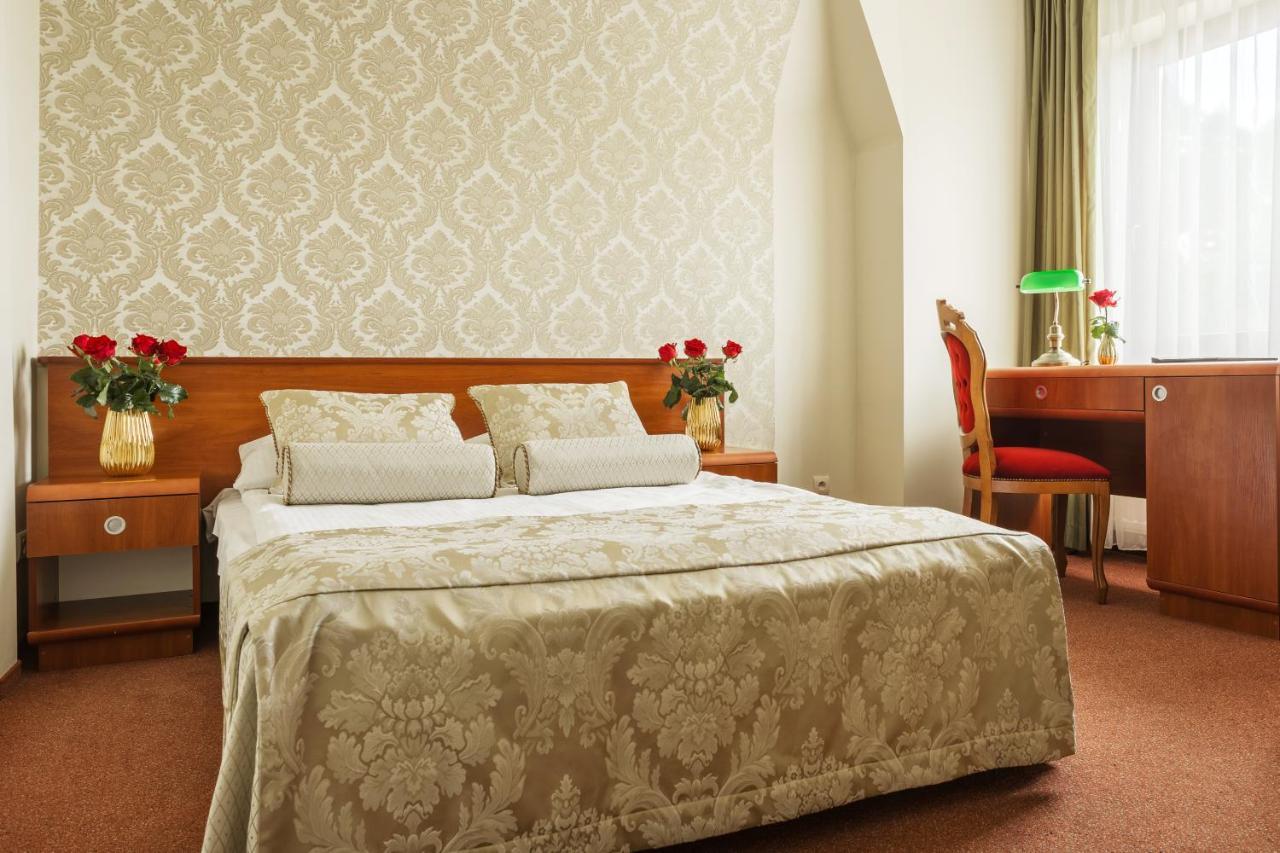Lesna Perla - Restauracja I Pokoje Hotelowe Rudzinitz Dış mekan fotoğraf