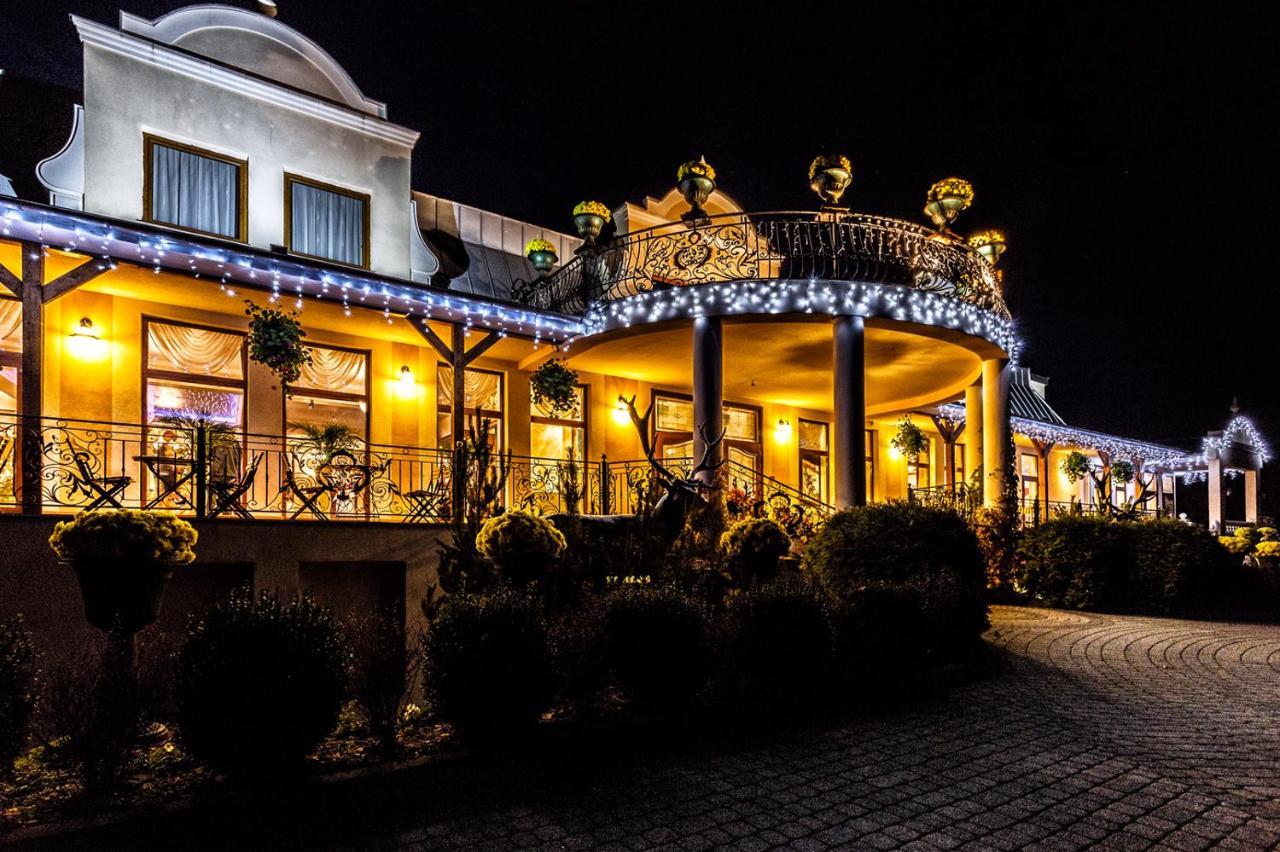 Lesna Perla - Restauracja I Pokoje Hotelowe Rudzinitz Dış mekan fotoğraf