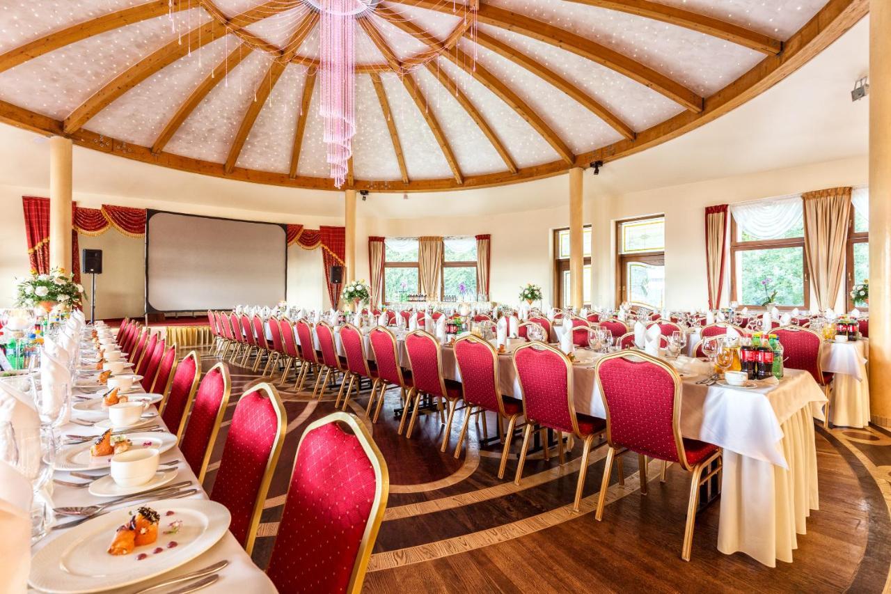 Lesna Perla - Restauracja I Pokoje Hotelowe Rudzinitz Dış mekan fotoğraf